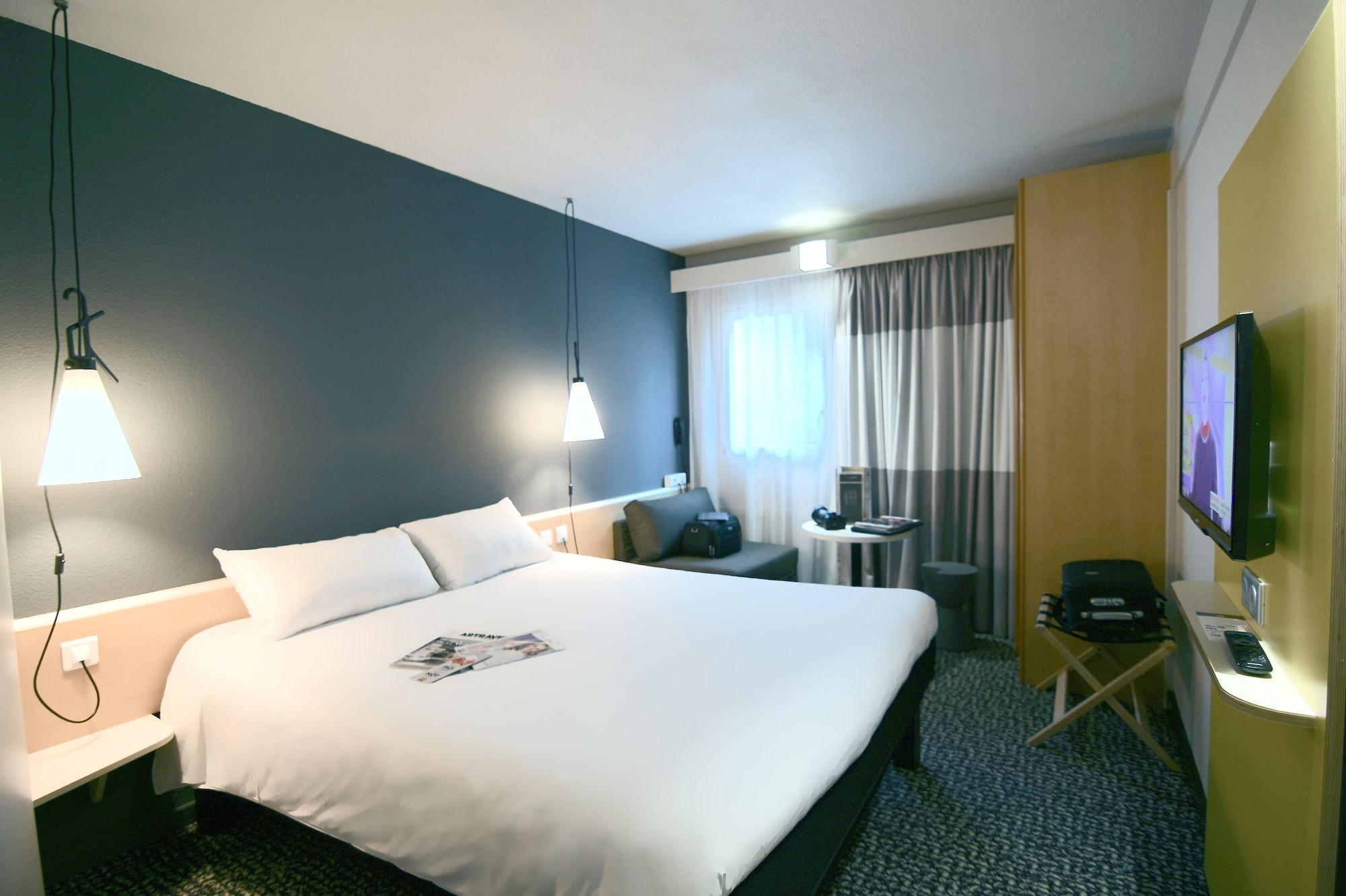 ibis Nantes Saint Herblain Hotel Bagian luar foto